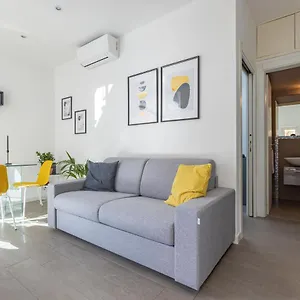  Apartment La Casa Dei Miei - Con Terrazzo In Centro