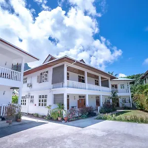 https://la-maison-hibiscus.maheislandhotels.com